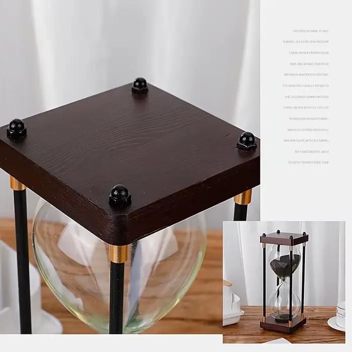 Minuteur en verre d'inspiration vintage