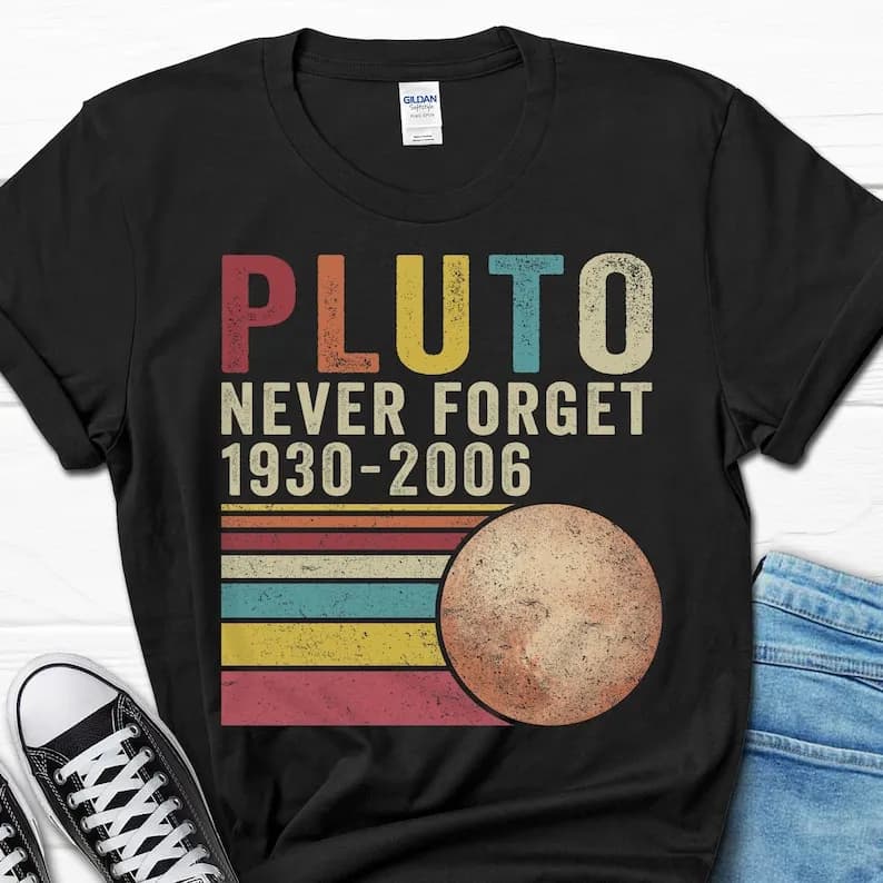 Pluto Never Forget T-shirt de Style rétro drôle planète naine T-shirt cadeau de l'espace pour hommes