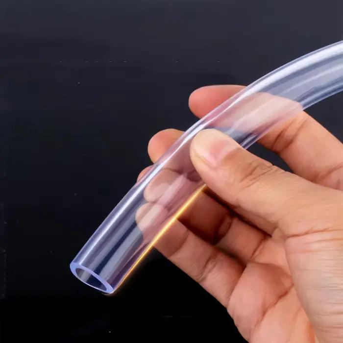 Tuyaux en plastique PVC transparent