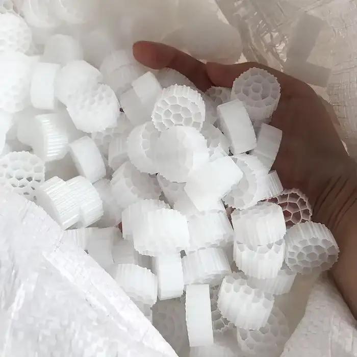 Filtre K1 K2 K3 K4 K5 pour étangs de poissons Koi polyéthylène avec biomasse support filtrant occasionnels entretiens eau claire et saine poissons occasions spéciales