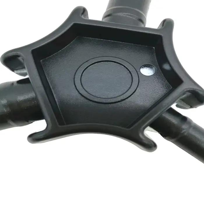 Outil d'ébavurage et de calibrage pour tuyaux composites multicouches