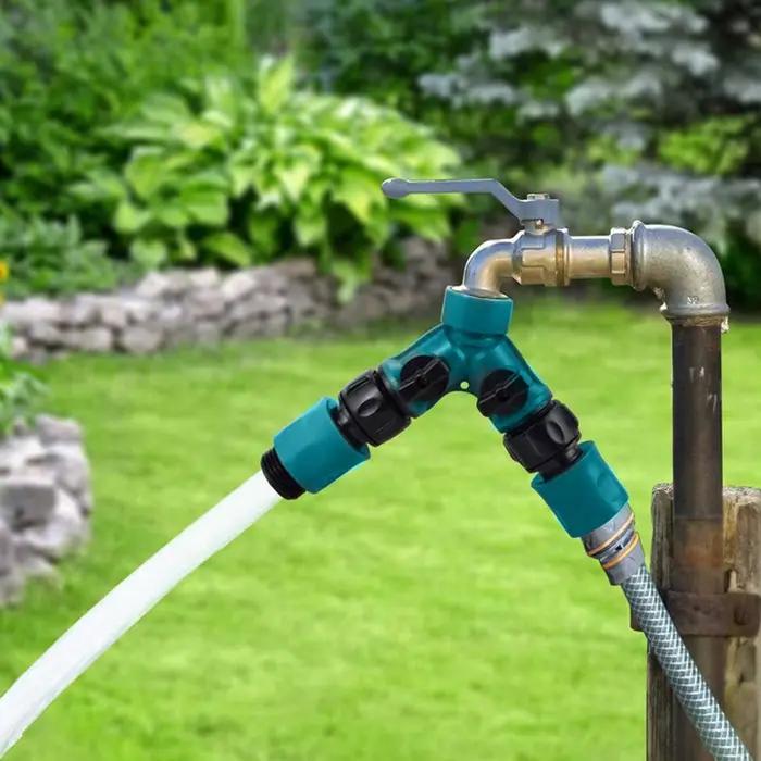 Connecteur de tuyau d'arrosage avec raccord sécurisé pour aménagement paysager, plantation et irrigation robuste et facile à utiliser