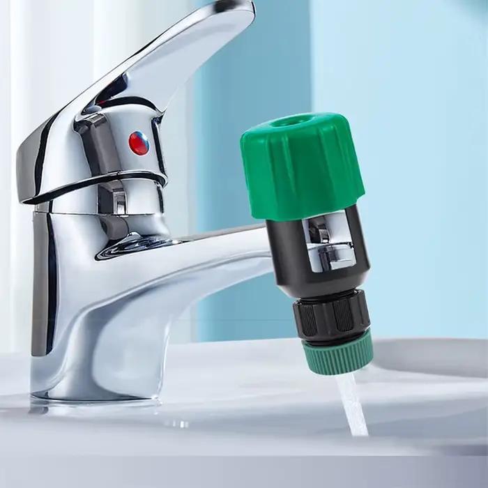 Raccord rapide pour robinet domestique