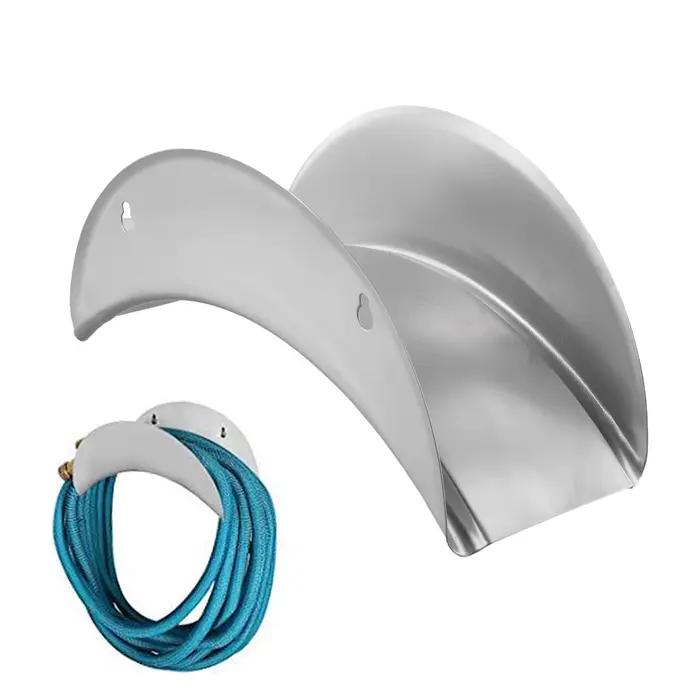Support mural robuste pour tuyau d'arrosage, rangement pratique pour tuyau d'eau, conception murale facile à installer, résistant aux éléments, idéal pour jardins et espaces extérieurs
