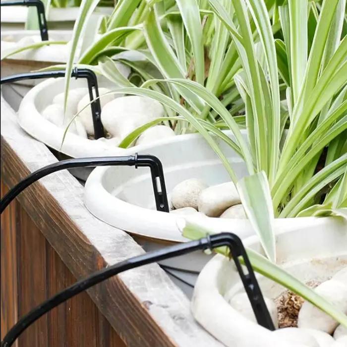 Kit d'irrigation goutte à goutte pour serre système d'arrosage automatique pour jardin 4 voies tuyaux 4/7mm et 3/5mm goutteurs de tuyau pour pots plantes bonsaïs végétaux