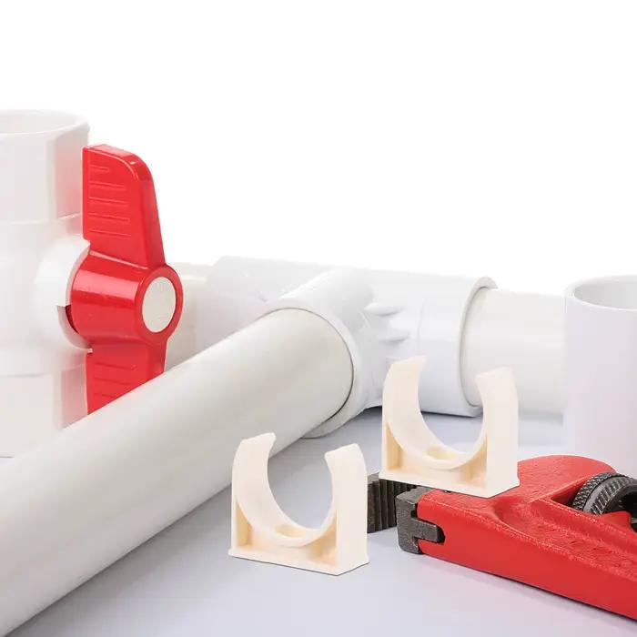 40 attaches en plastique pour tuyaux