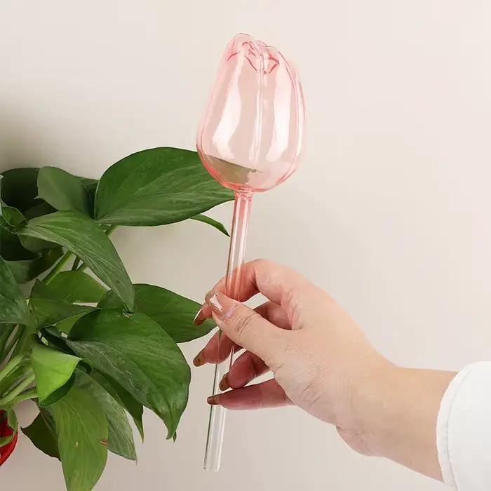 Abreuvoirs d'irrigation goutte-à-goutte automatique en forme de tulipe, 5 pièces, blanc, bleu, jaune, violet pour jardinage domestique et arrosage efficace